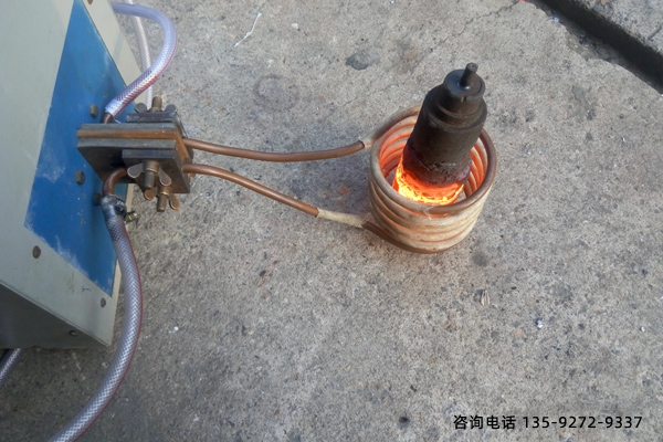 香蕉视频污污淬火機對彈簧變形問題的解決措施