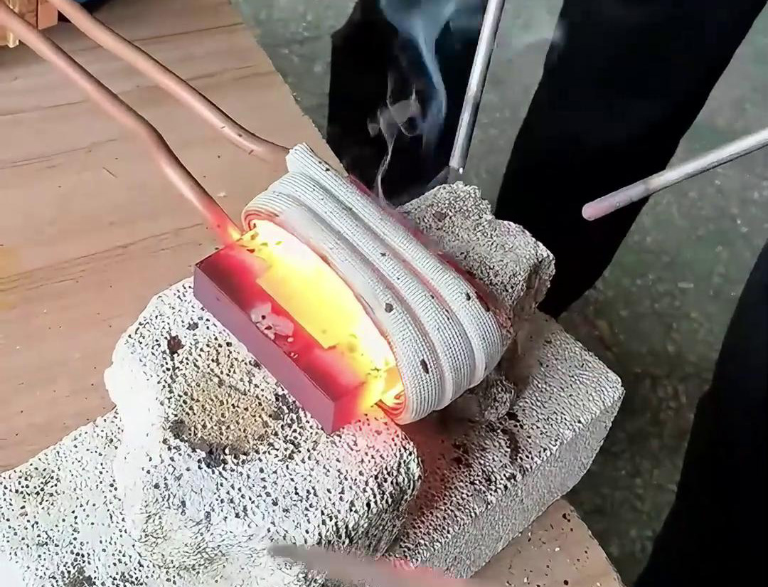 高頻焊機可以適用於各種金屬材料的焊接，包括鎢鋼合金