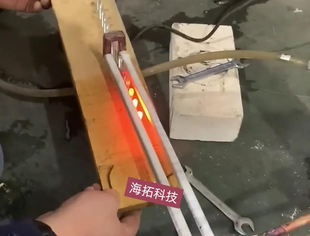 6mm端頭在線退火，高頻加熱機配合自動輸送帶實現均
