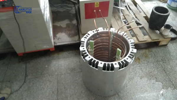 中頻香蕉视频污污加熱設備對電機熱套試樣