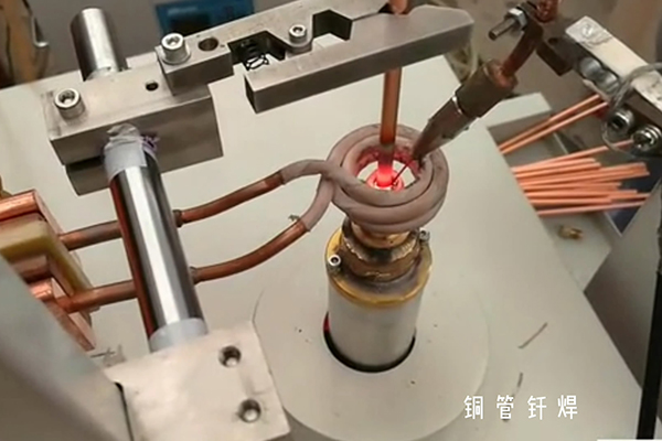  高頻香蕉视频污污釺焊機自動送焊絲 實現焊接自動化